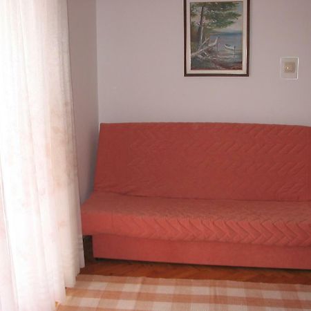 Apartmani Manuela ロパール 部屋 写真
